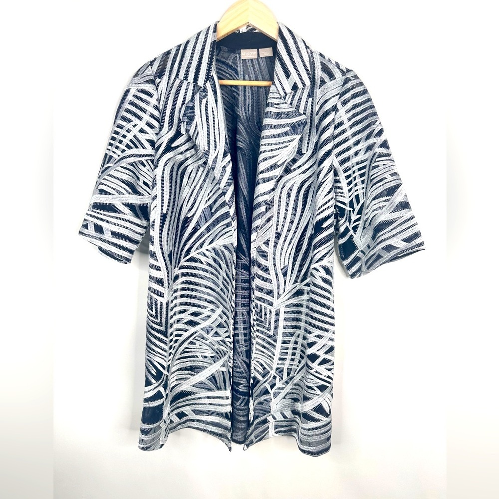Chico’s Travelers Printed‎ Crushed Jacket Sz 1 (8/10) Dark Navy/Silver 2 pockets